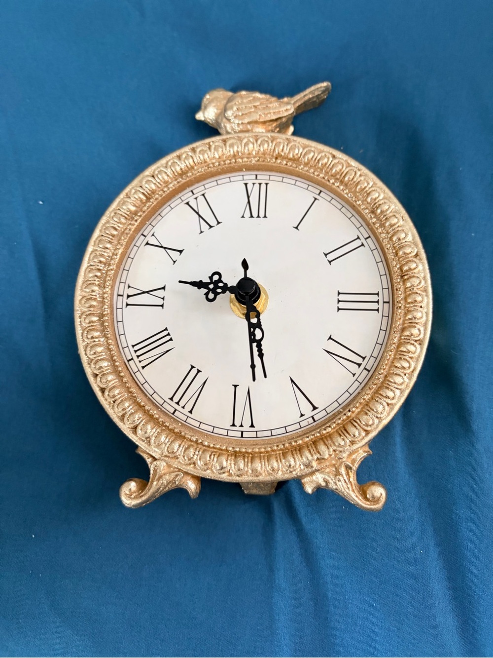 French Provincial Style Gold Bird Mantel Clock Roman Numerals Ornate